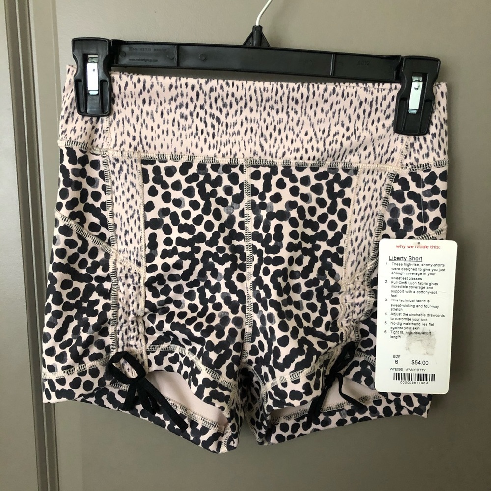Lululemon Liberty Short